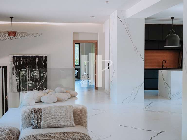 Villa Saint-Raphaël - 5 bedrooms - 280m²