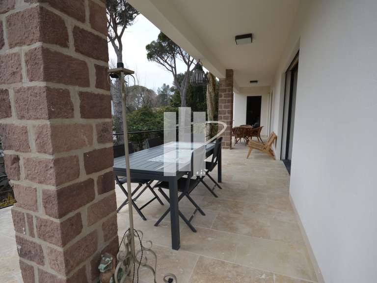 Villa Saint-Raphaël - 4 bedrooms - 195m²