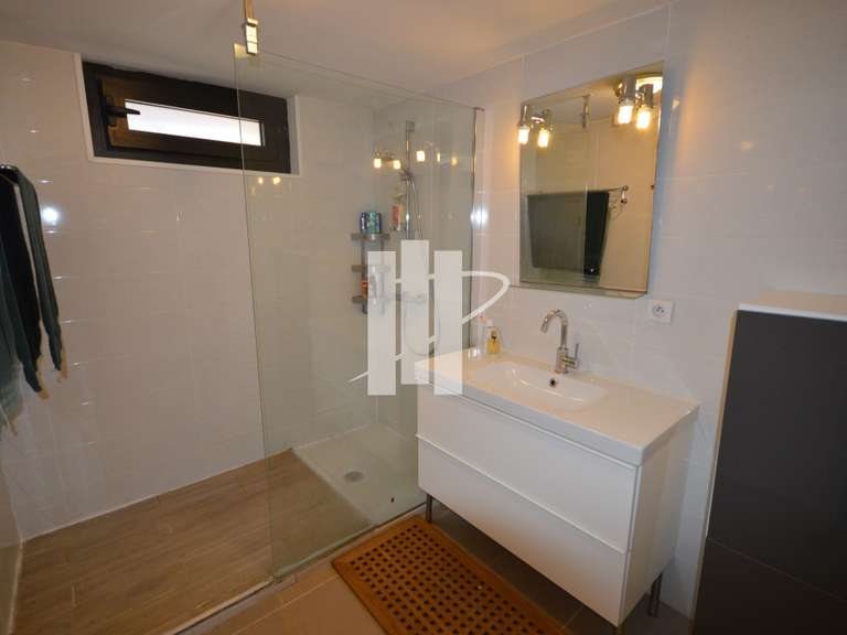 Villa Saint-Raphaël - 4 bedrooms - 195m²