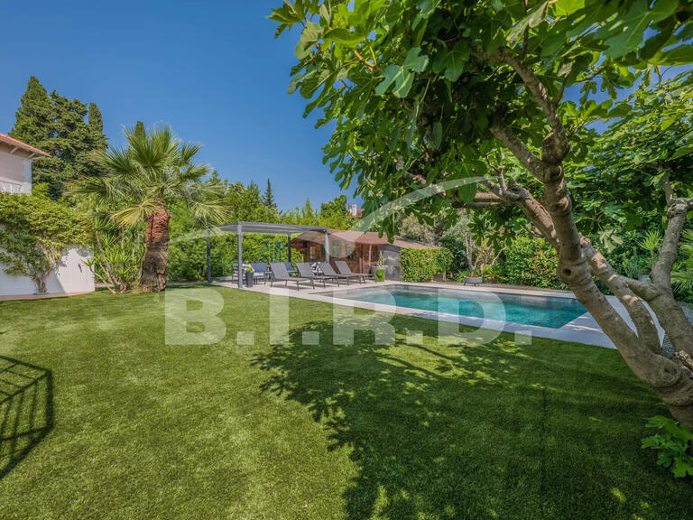 Villa Saint-Raphaël - 7 chambres - 155m²