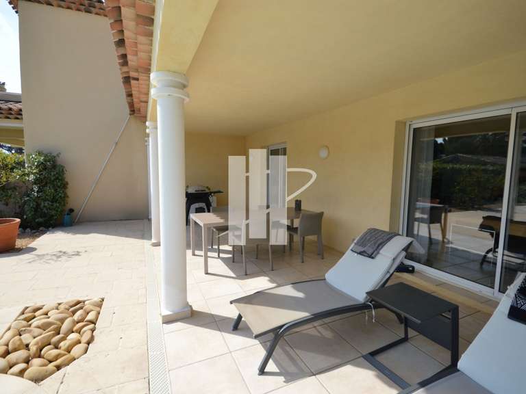 Villa Saint-Raphaël - 3 bedrooms - 112m²