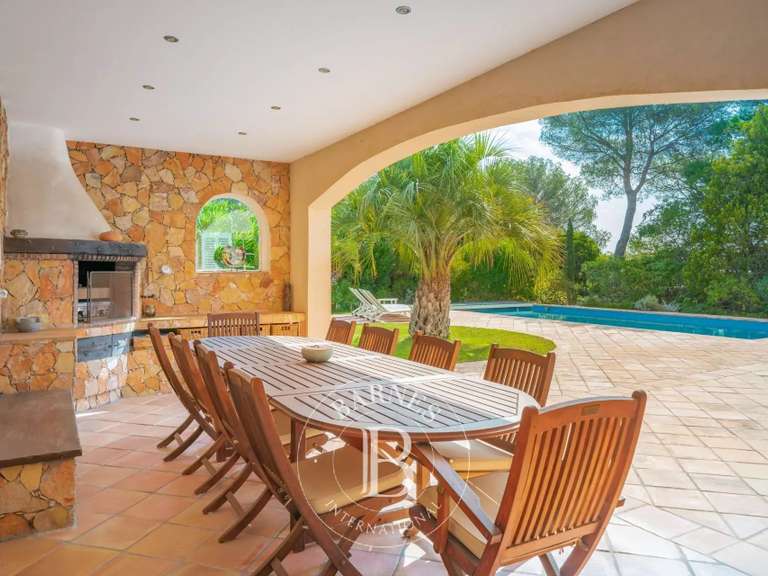 Villa Saint-Raphaël - 6 chambres - 350m²