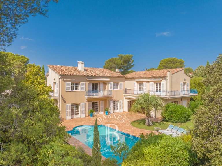 Villa Saint-Raphaël - 6 chambres - 350m²