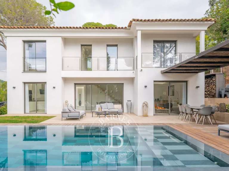 Villa Saint-Raphaël - 4 chambres - 170m²