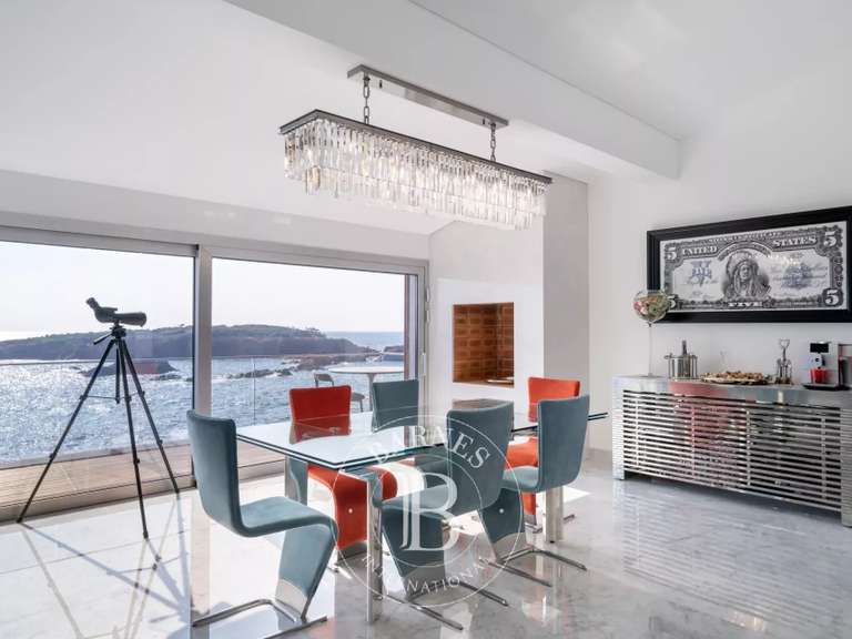 Villa Saint-Raphaël - 4 chambres - 350m²
