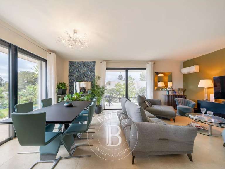 Villa Saint-Raphaël - 4 chambres - 194m²