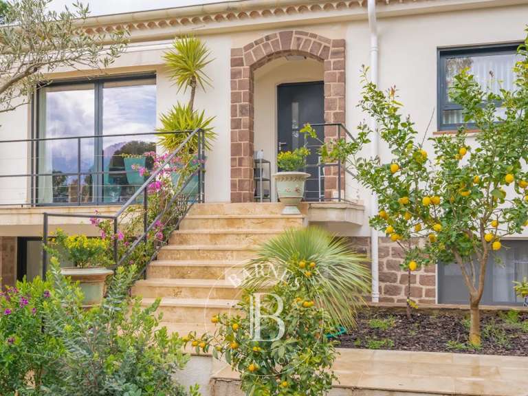 Villa Saint-Raphaël - 4 chambres - 194m²
