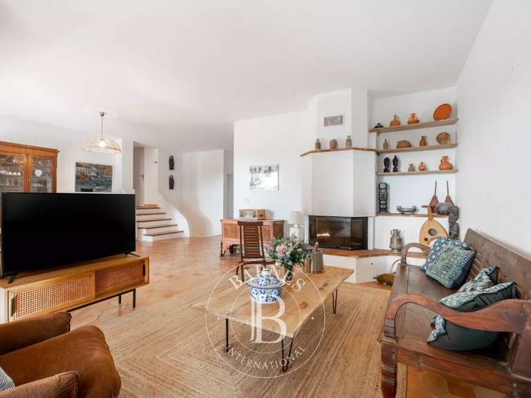 Villa Saint-Raphaël - 6 chambres - 208m²