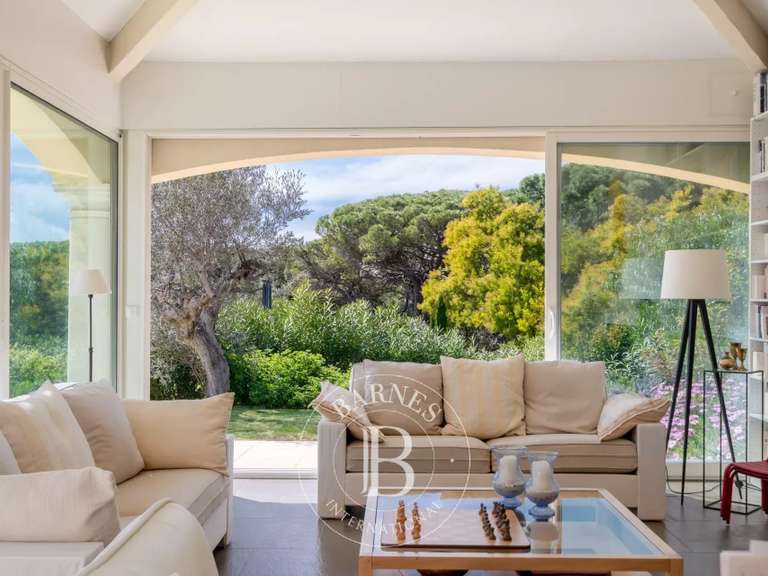 Villa Saint-Raphaël - 5 chambres - 300m²