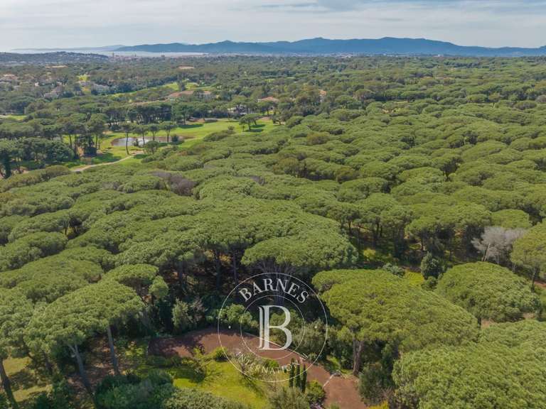 Villa Saint-Raphaël - 5 chambres - 300m²