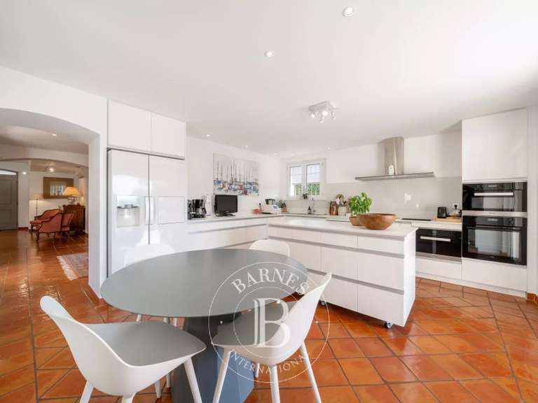 Villa Saint-Raphaël - 5 chambres - 300m²