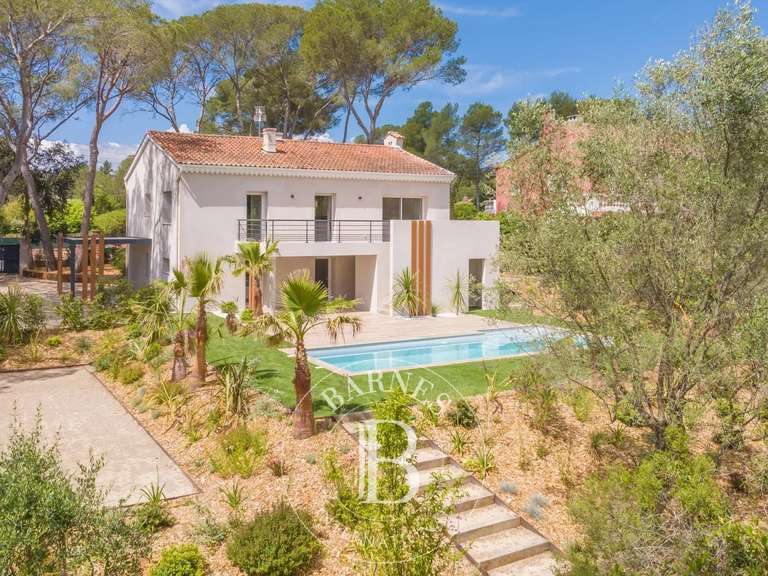 Villa Saint-Raphaël - 5 chambres - 185m²