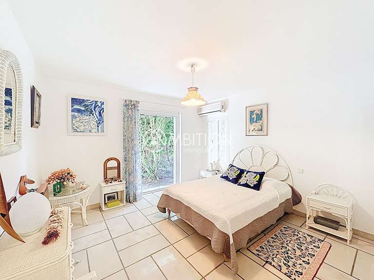 Villa Saint-Raphaël - 4 chambres - 165m²