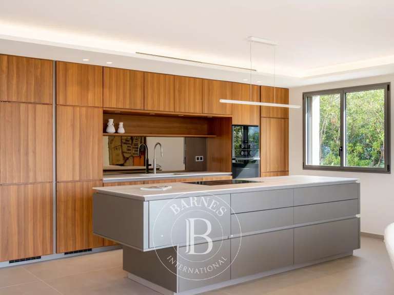 Villa with Sea view Saint-Raphaël - 5 bedrooms - 280m²