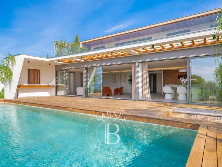 Villa with Sea view Saint-Raphaël - 5 bedrooms - 280m²