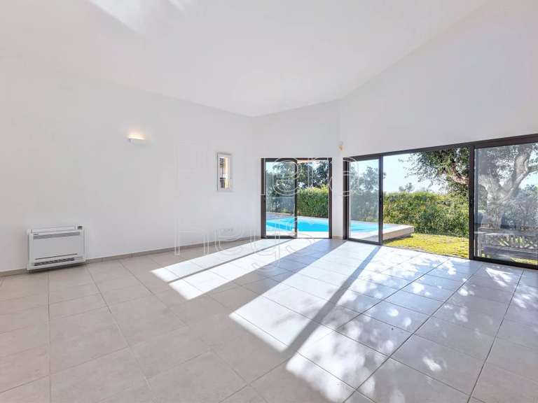 Villa Saint-Raphaël - 153m²