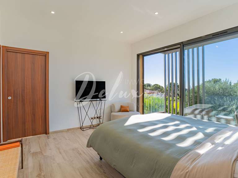 Villa Saint-Raphaël - 3 chambres - 160m²