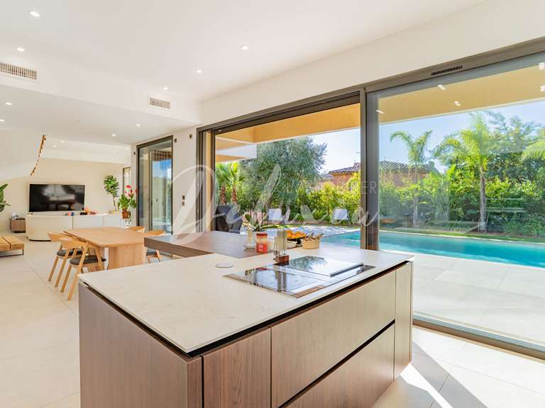 Villa Saint-Raphaël - 3 chambres - 160m²