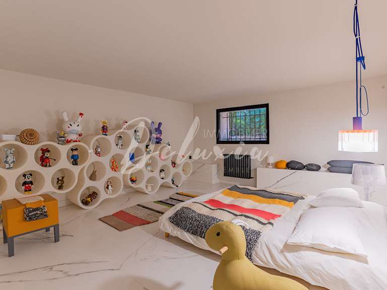 Villa Saint-Raphaël - 5 chambres - 280m²