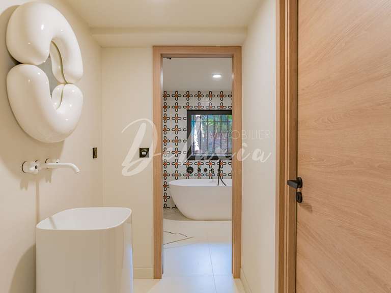 Villa Saint-Raphaël - 5 chambres - 280m²