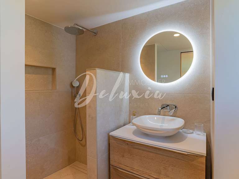 Villa Saint-Raphaël - 4 chambres - 200m²