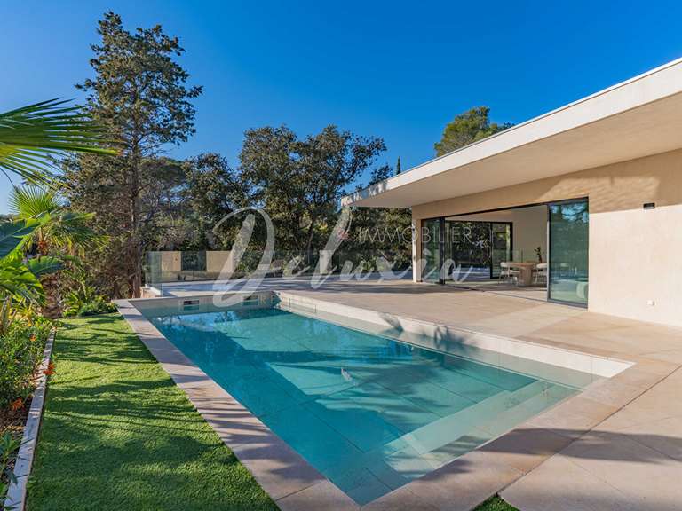 Villa Saint-Raphaël - 4 chambres - 200m²