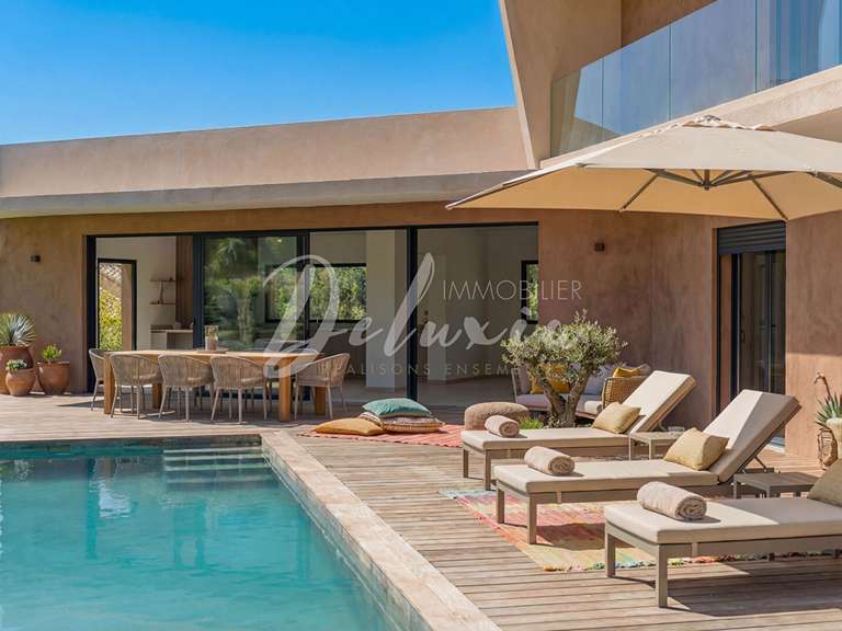 Villa Saint-Raphaël - 5 chambres - 290m²