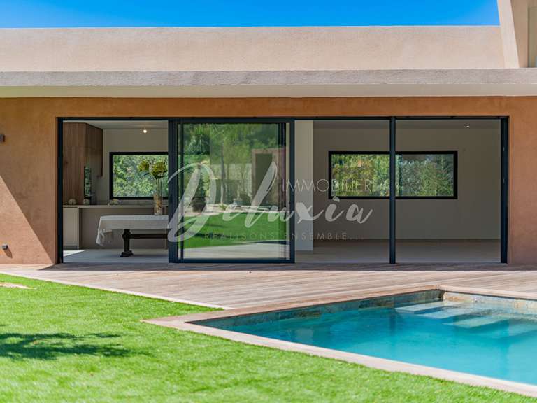 Villa Saint-Raphaël - 5 chambres - 290m²