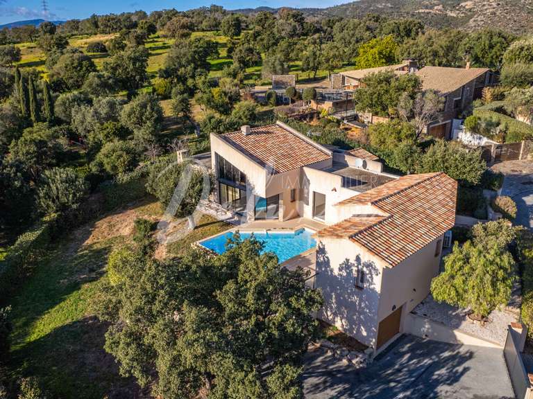 Villa Saint-Raphaël - 4 chambres - 153m²