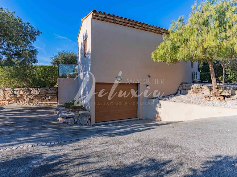 Villa Saint-Raphaël - 4 chambres - 153m²