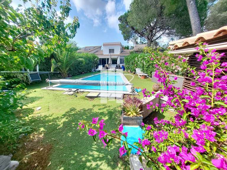 Villa Saint-Raphaël - 2 chambres - 90m²