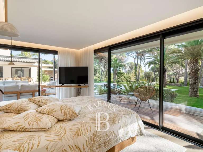 Villa Saint-Raphaël - 6 chambres - 416m²