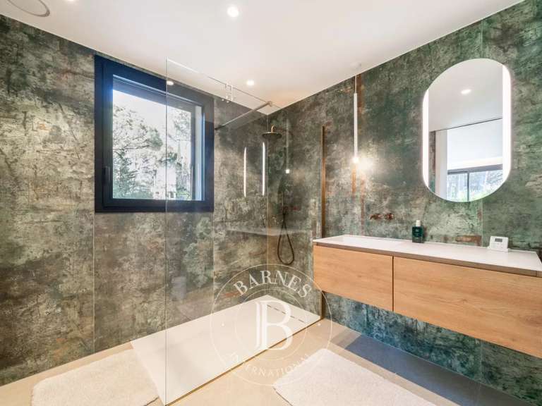 Villa Saint-Raphaël - 6 chambres - 416m²