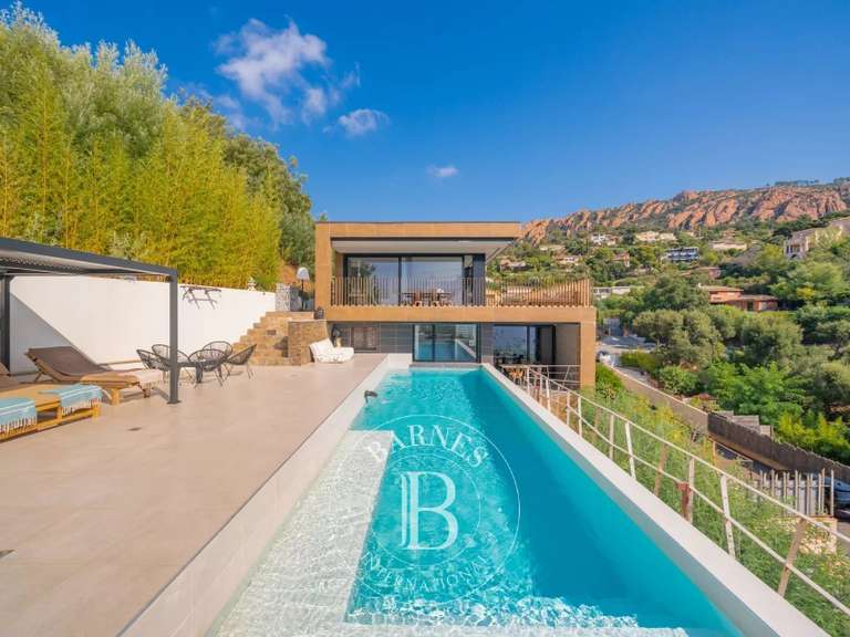 Villa avec Vue sur mer Saint-Raphaël - 5 chambres - 246m²