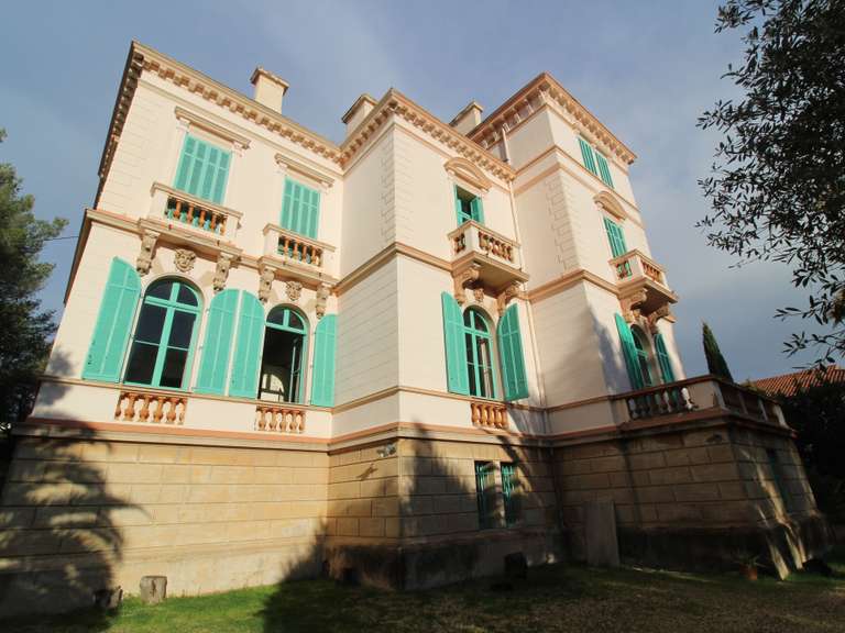 Villa with Sea view Saint-Raphaël - 7 bedrooms - 500m²