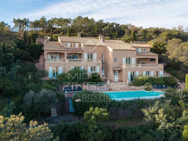Villa with Sea view Saint-Raphaël - 7 bedrooms - 282m²