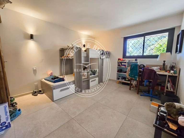 Villa Saint-Raphaël - 6 bedrooms - 300m²