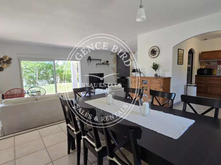Villa Saint-Raphaël - 3 bedrooms - 200m²