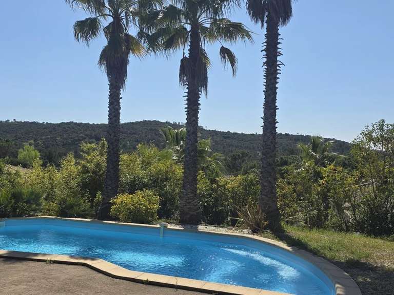 Villa Saint-Raphaël - 3 bedrooms - 200m²