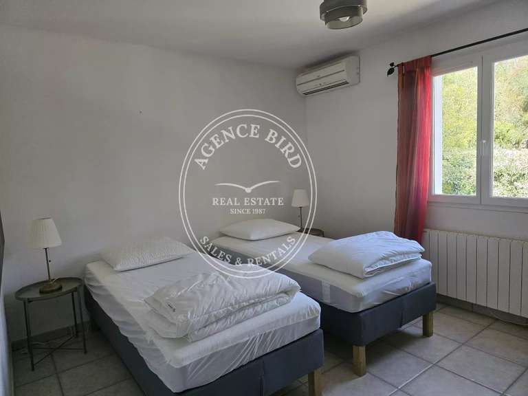 Villa Saint-Raphaël - 3 bedrooms - 200m²