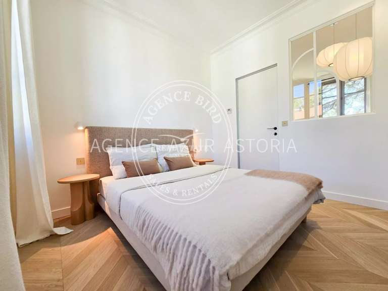 Villa Saint-Raphaël - 6 bedrooms - 260m²