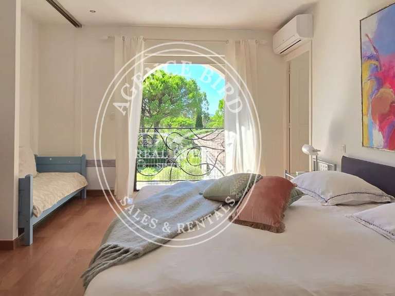 Villa Saint-Raphaël - 6 bedrooms - 330m²