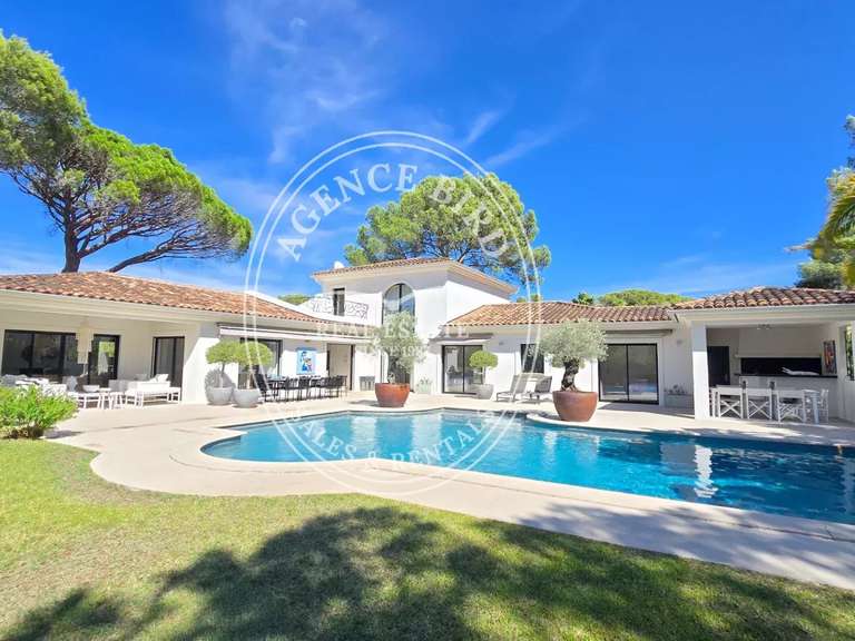 Villa Saint-Raphaël - 6 bedrooms - 330m²