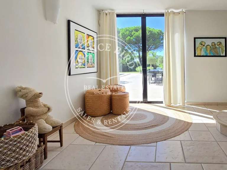 Villa Saint-Raphaël - 6 bedrooms - 330m²