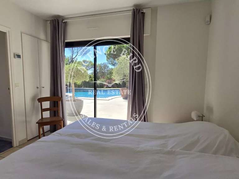 Villa Saint-Raphaël - 6 bedrooms - 330m²