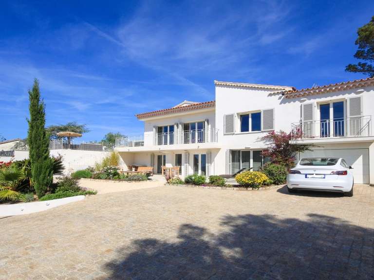 Villa with Sea view Saint-Raphaël - 4 bedrooms - 294m²