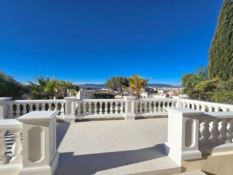 Villa with Sea view Saint-Raphaël - 4 bedrooms - 248m²