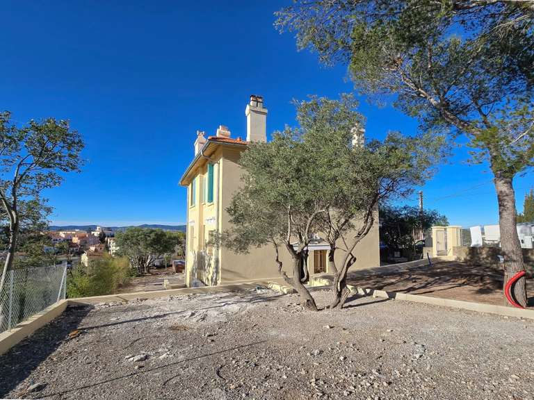 Villa with Sea view Saint-Raphaël - 4 bedrooms - 248m²