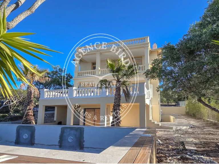 Villa with Sea view Saint-Raphaël - 4 bedrooms - 248m²