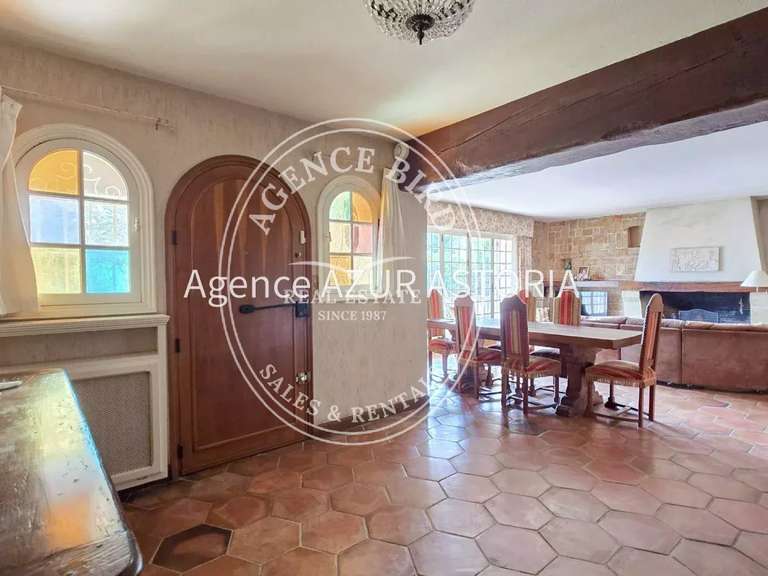 Villa Saint-Raphaël - 6 bedrooms - 260m²